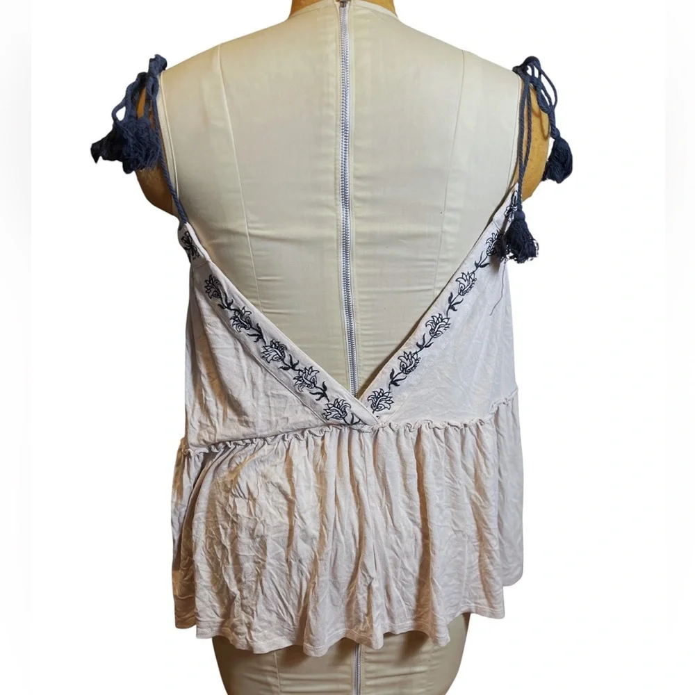 Embroidered Boho Sleeveless Top with shoulder ties Wide V-neck M medium Altar’d - Picture 3 of 6